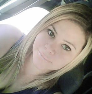 Meet your Posher, Candice